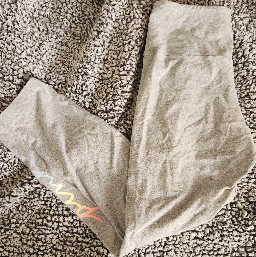 Vs PINK leggings